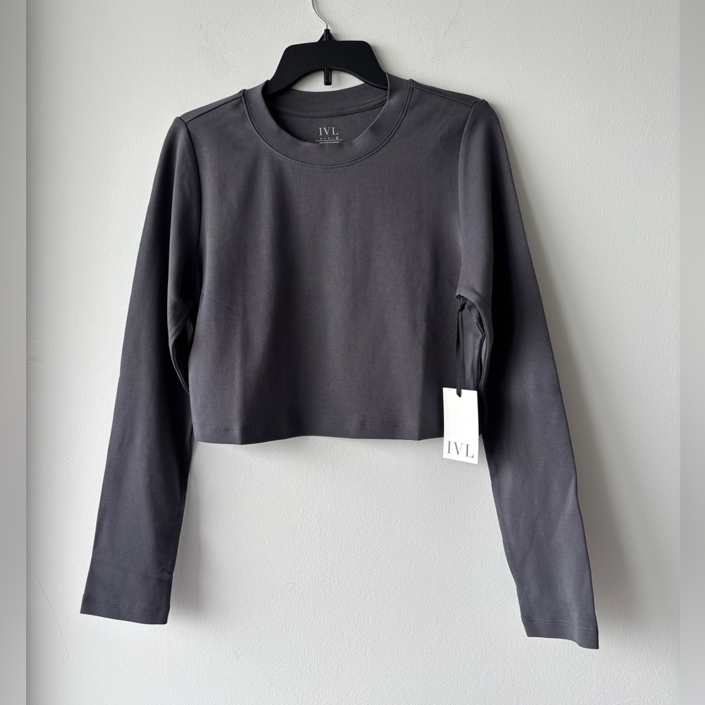 IVL Collective REVOLVE Crop Top Gray Long Sleeve XL Athletic Minimalist Gym NWT